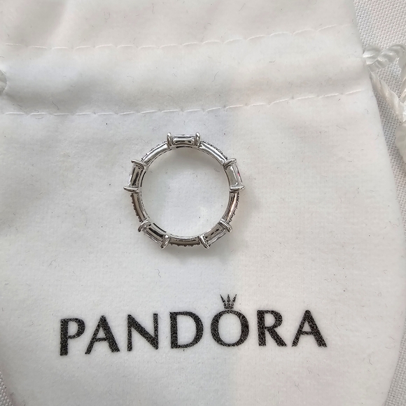 Ring - Picture 2 of 4